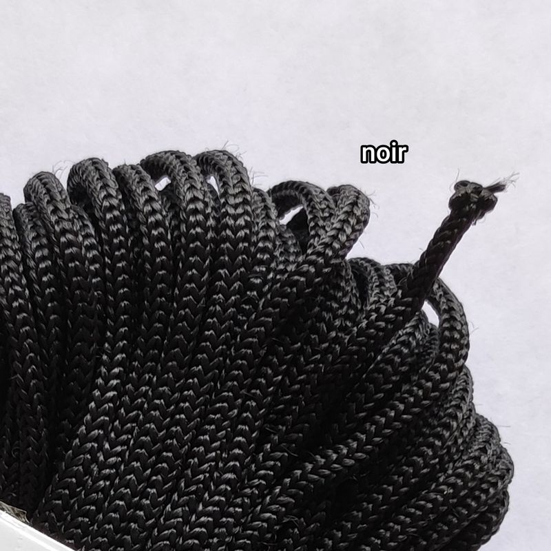 10 mètres cordelette 4mm noir