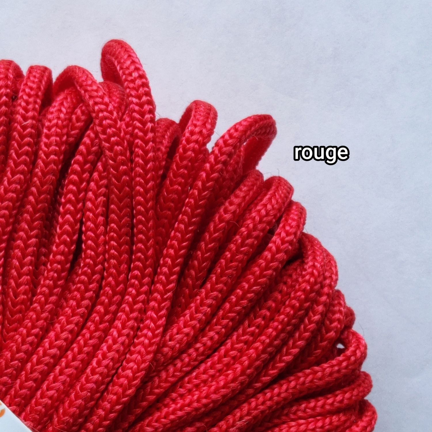 10 mètres cordelette 4mm rouge