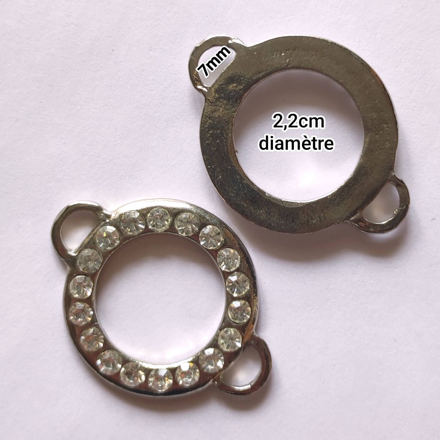 Connecteur avec strass 2,2 cm