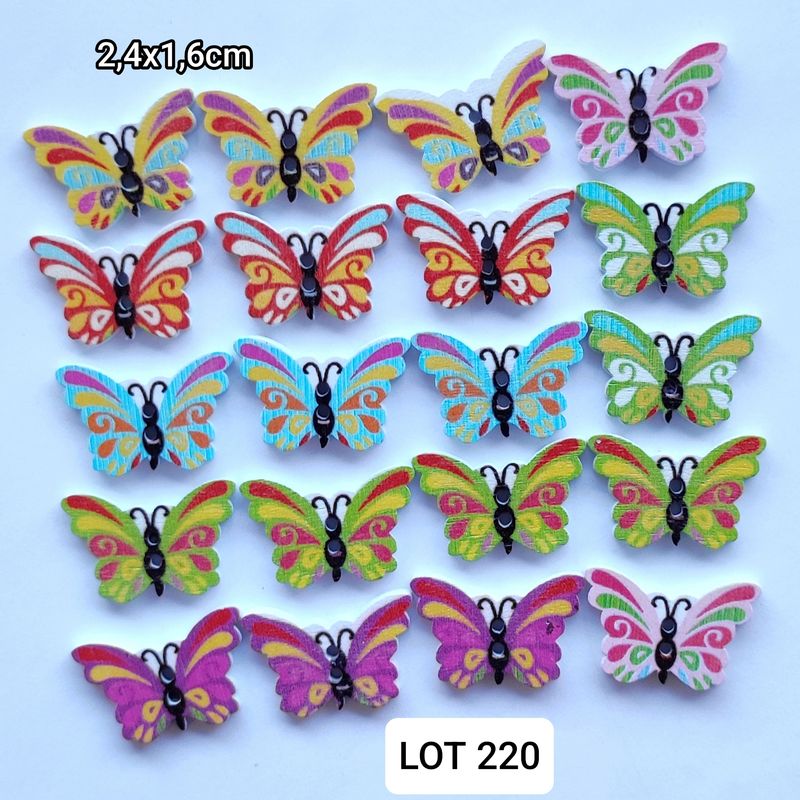 20 boutons papillon LOT 220