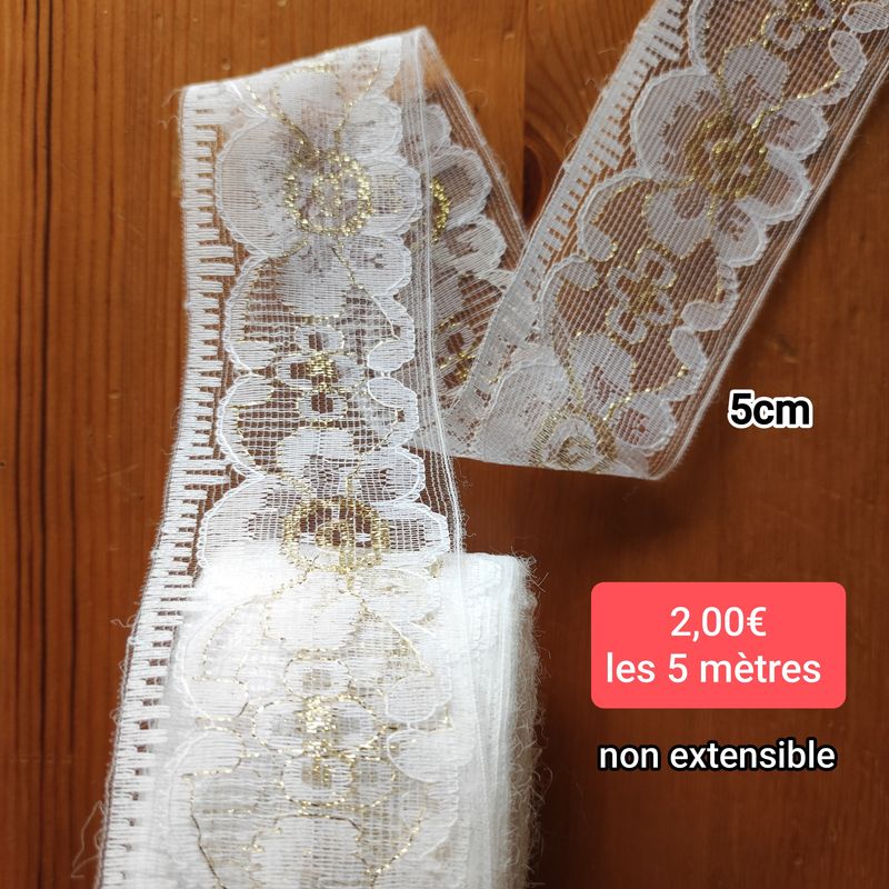 5 mètres dentelle blanche/doré 5cm