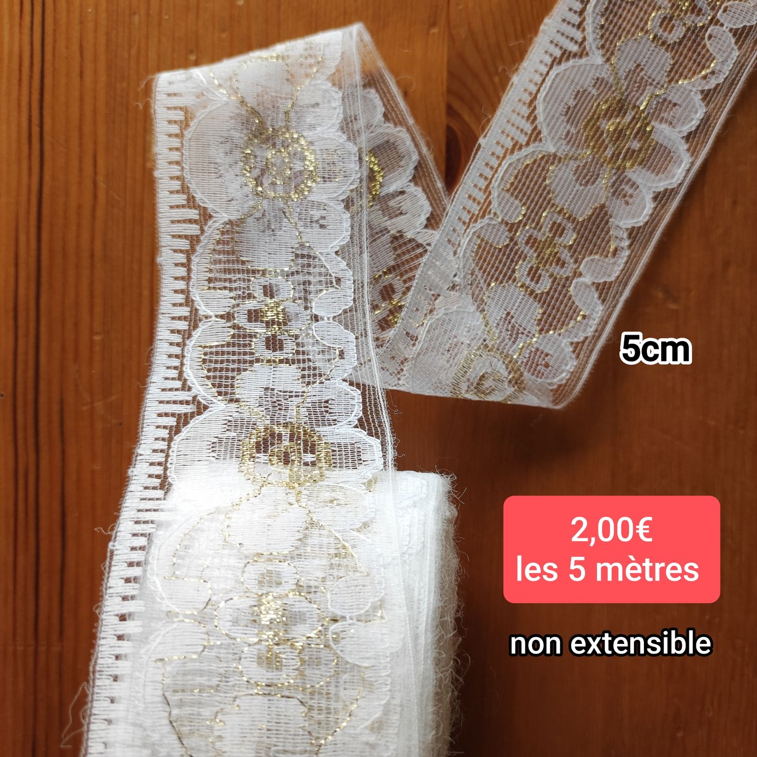 5 mètres dentelle blanche/doré 5cm