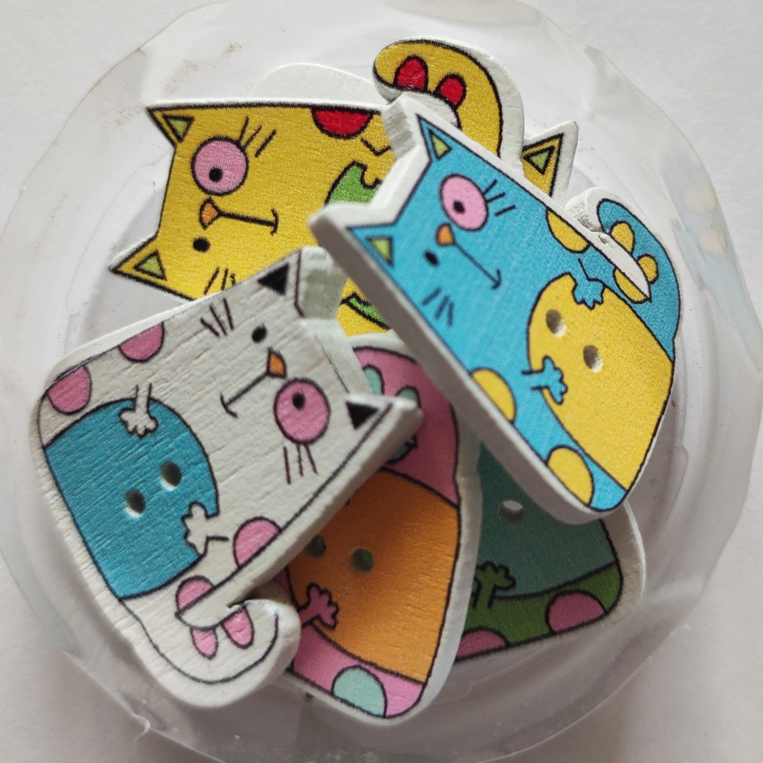 25 boutons chat LOT 221