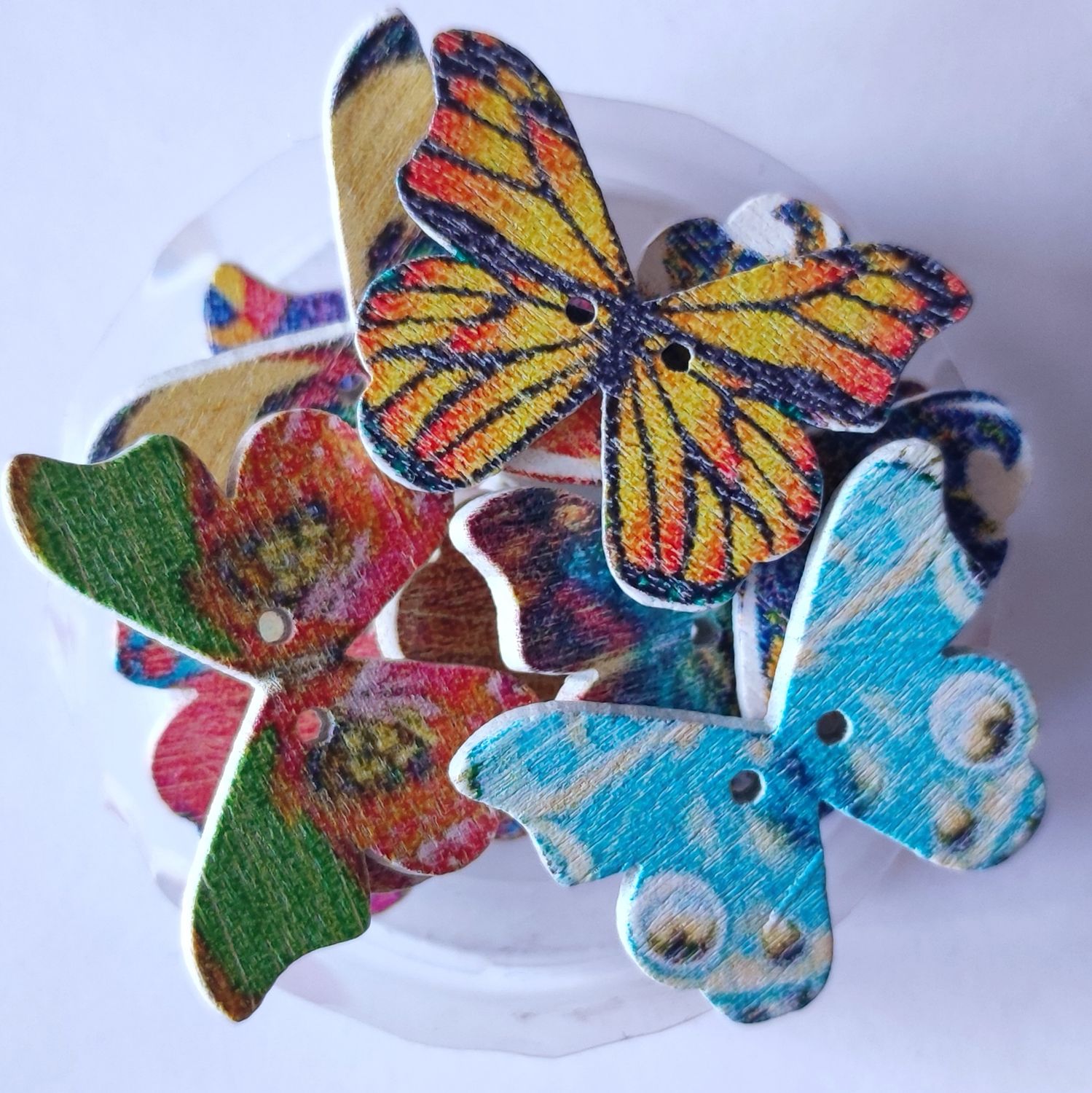 20 boutons papillon LOT 218