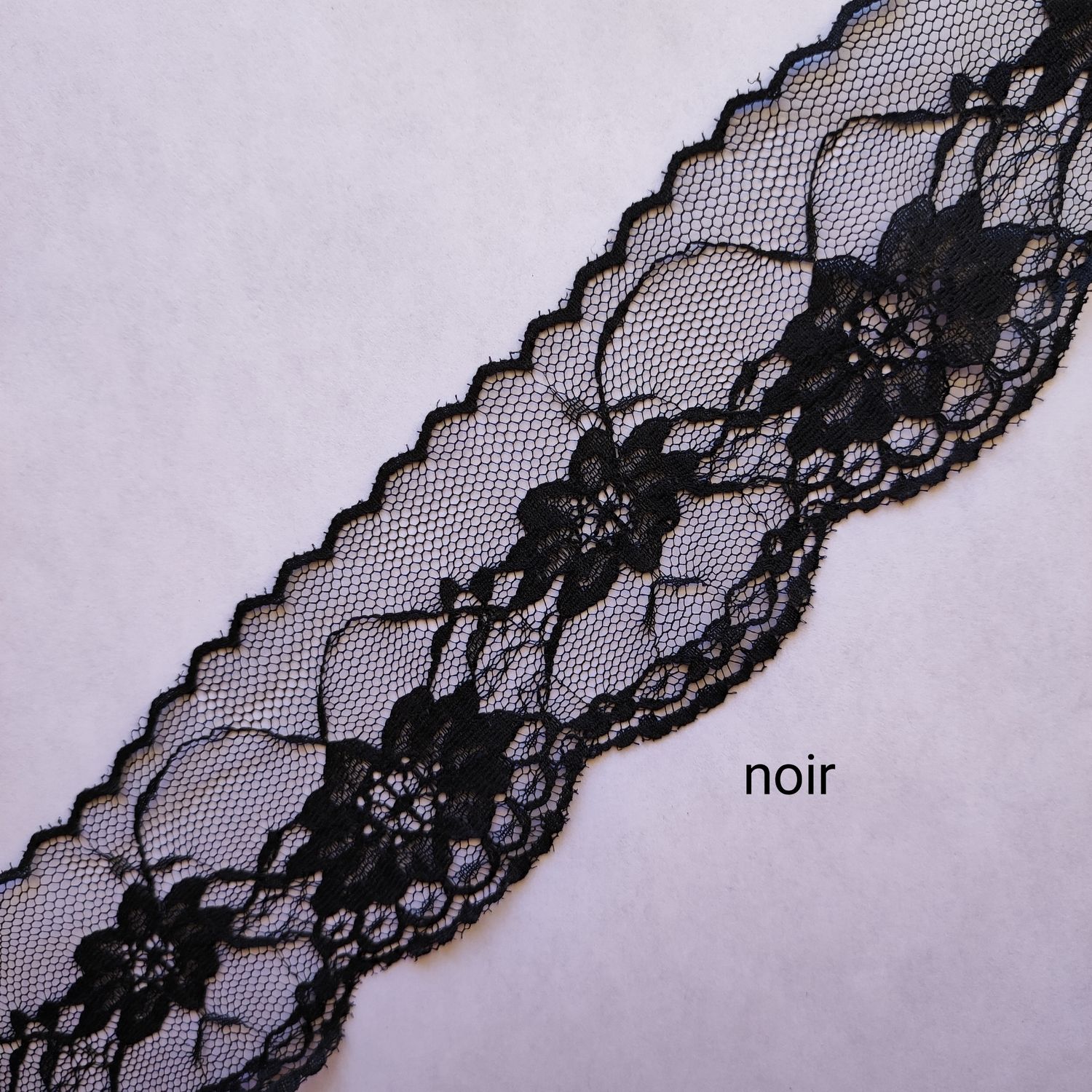 8,5 m de Dentelle 6cm / choisissez vos couleurs