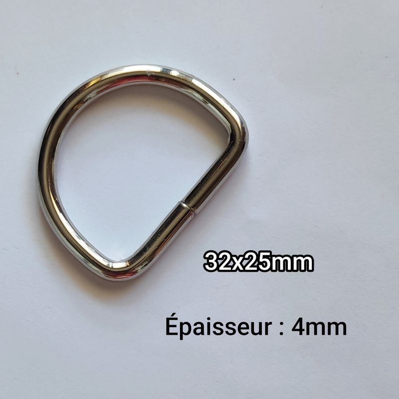 Anneau en D argenté 32 mm