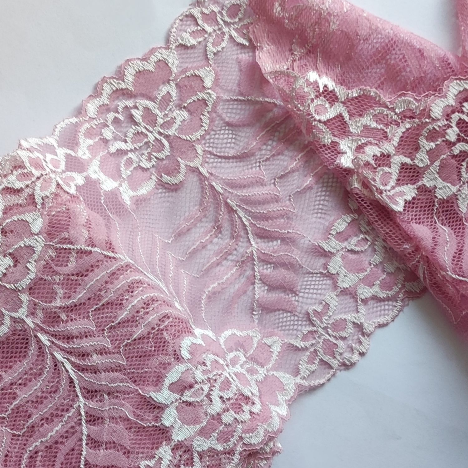 Dentelle extensible avec fleurs blanches/ 9 couleurs