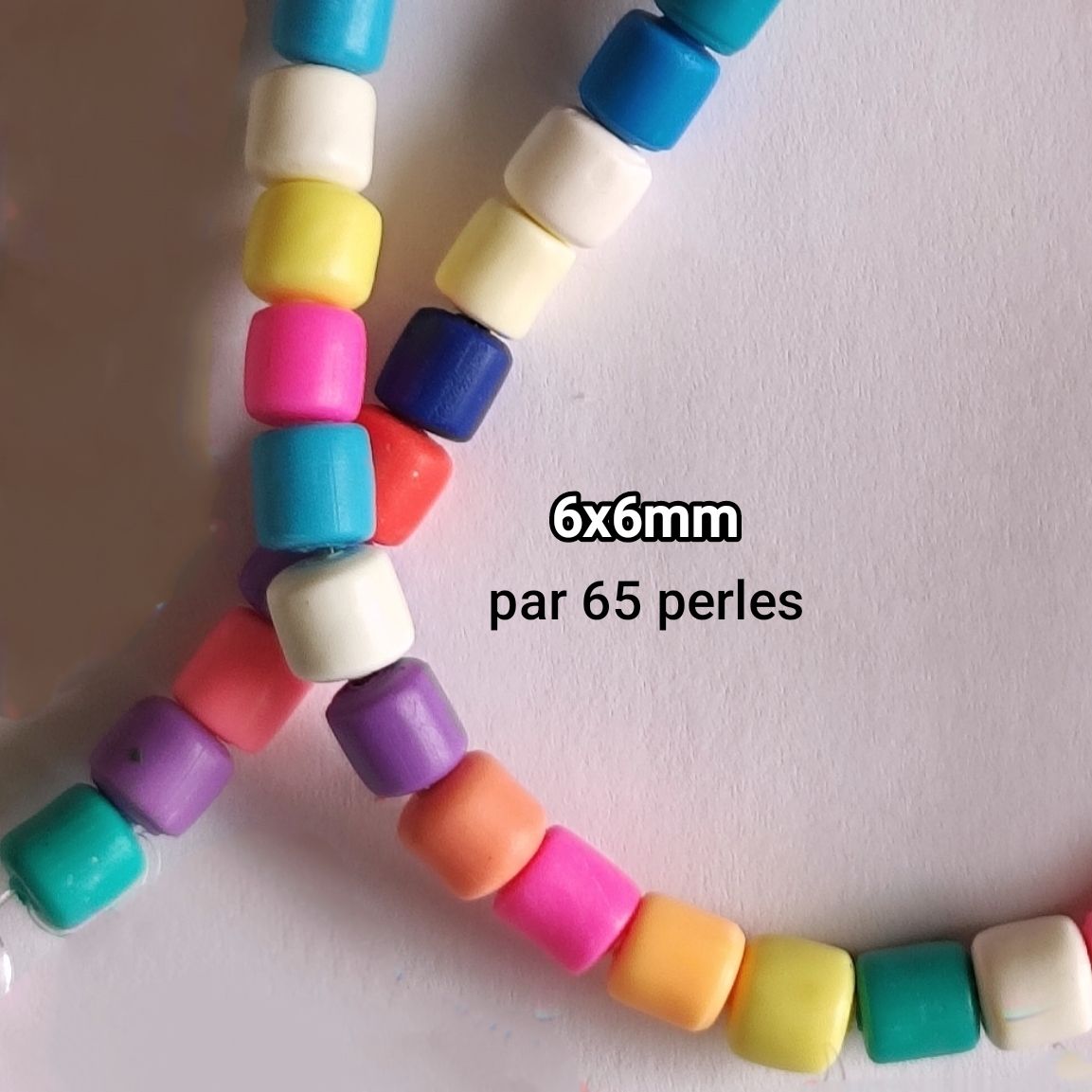 65 perles 6x6mm/30 couleurs