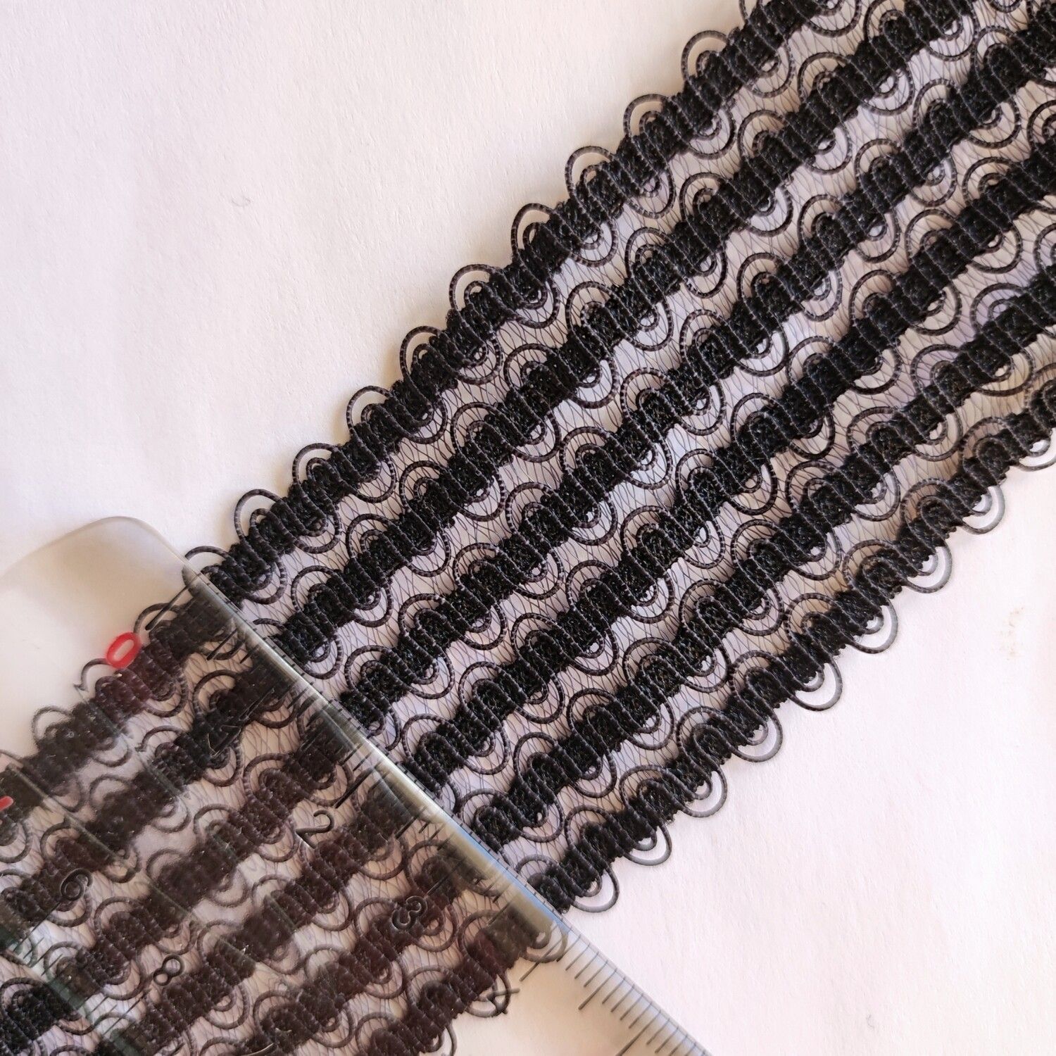 Élastique dentelle 4,5 cm (en noir et en blanc)