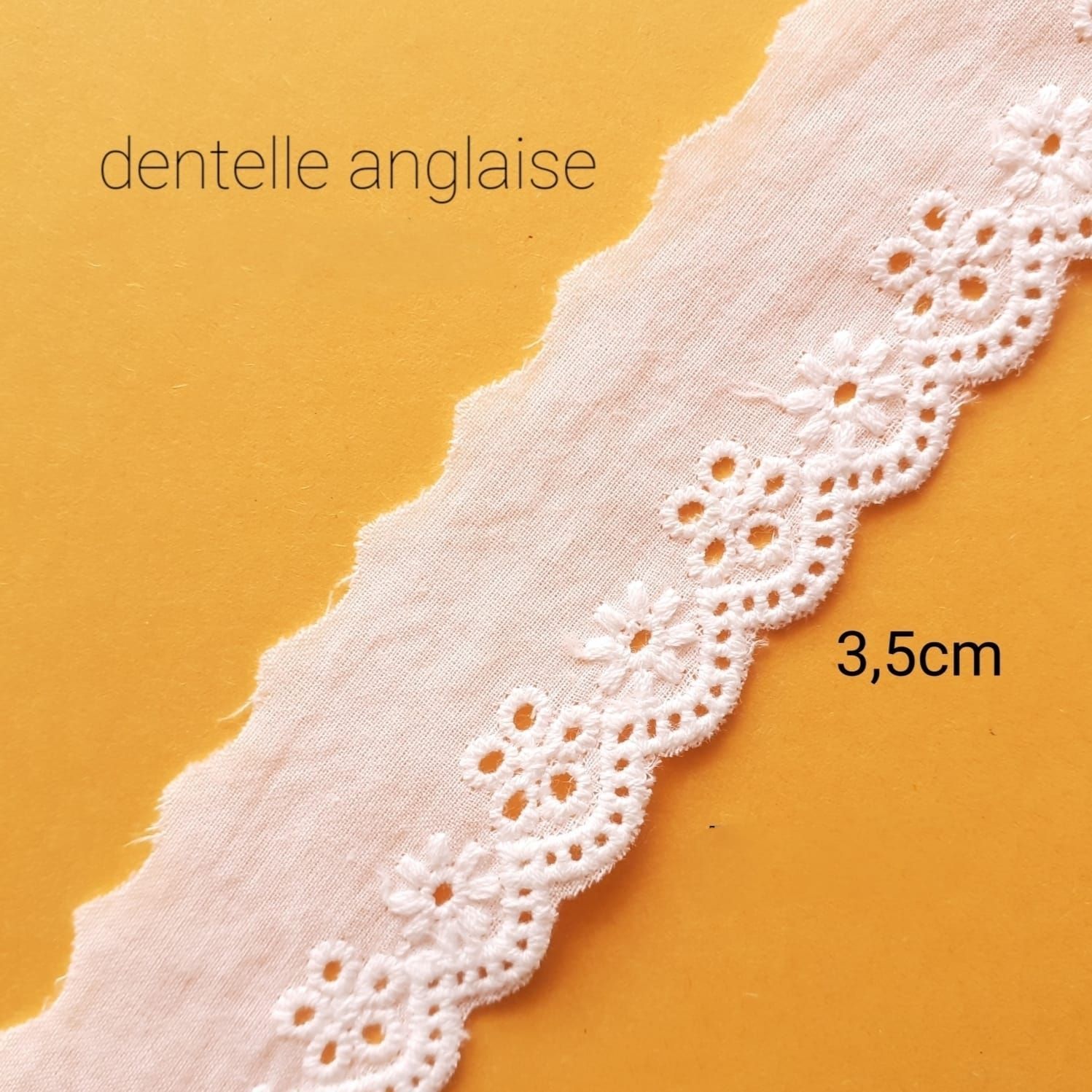 Broderie anglaise (choisissez vos modèles)