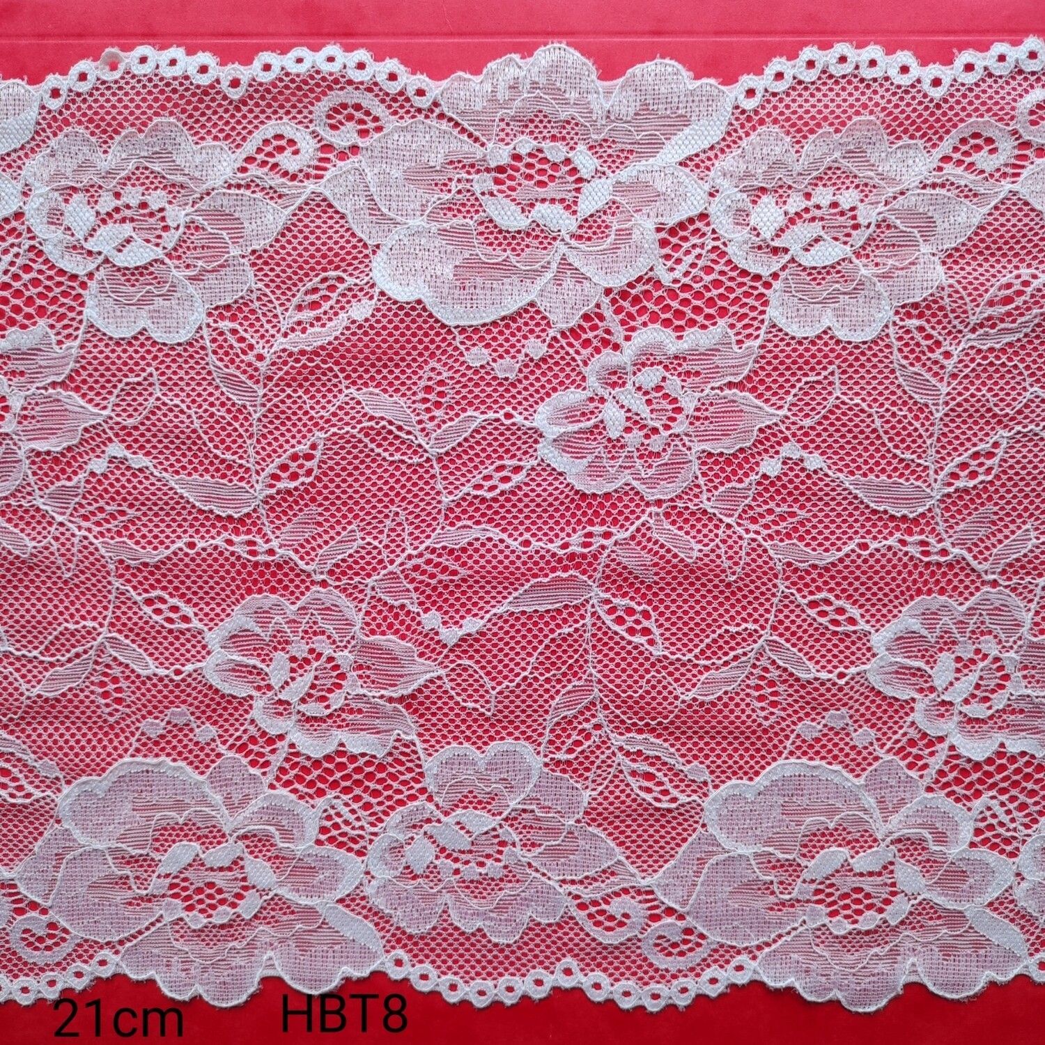 3 m dentelle 21cm en noir et blanc