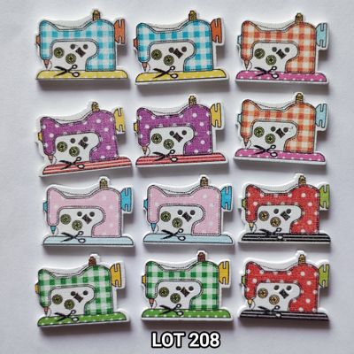 12 boutons en bois machine à coudre LOT 208 12 boutons en bois machine à coudre LOT 208