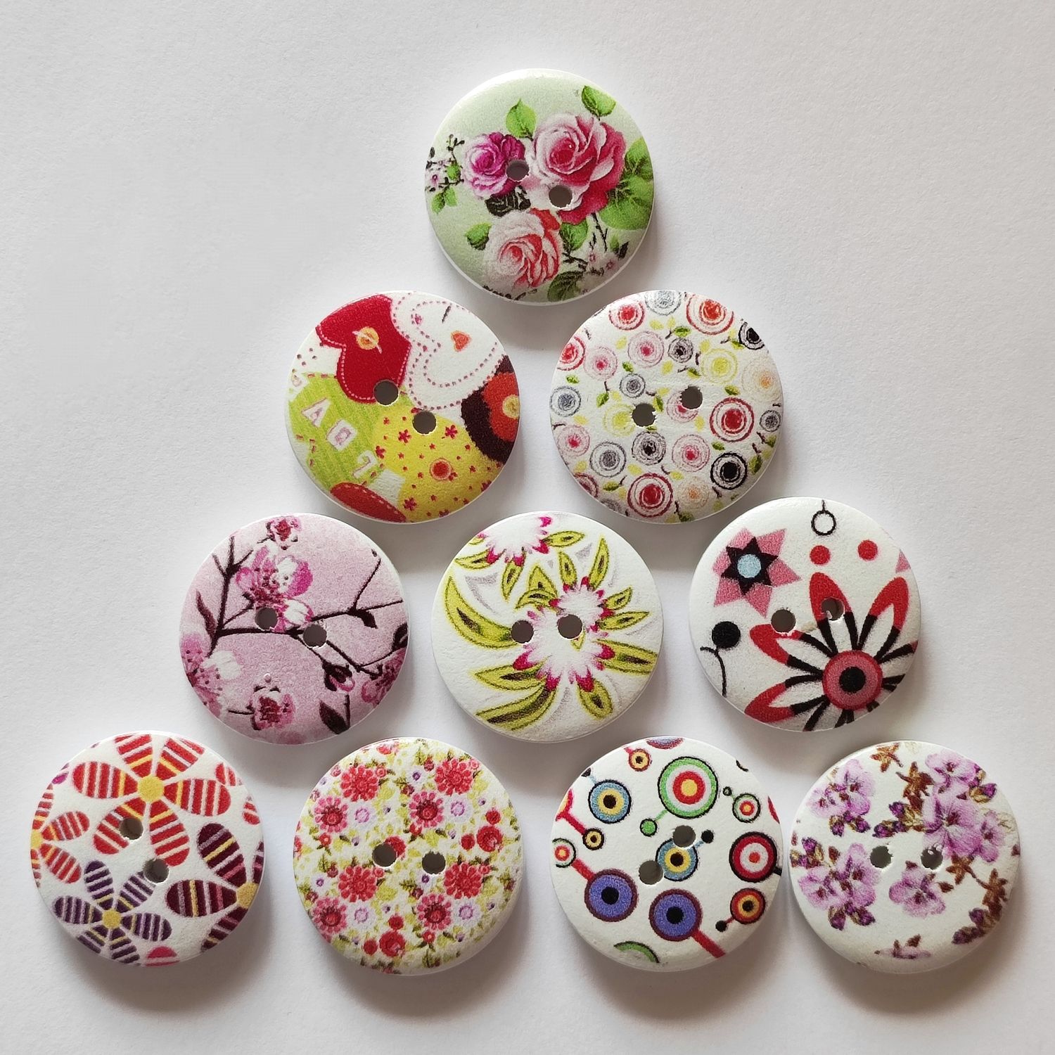 10 grands boutons en bois 2,5 cm LOT 4 (choisissez vos couleurs)