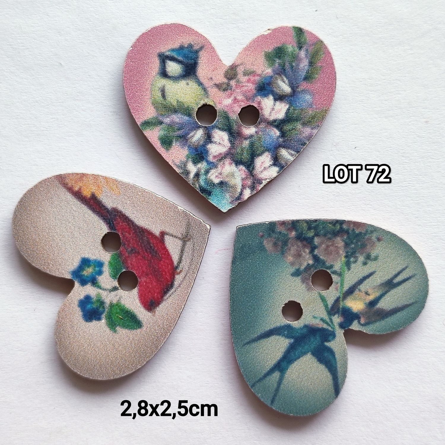 10 boutons en bois coeur LOT 72 (choisissez vos modèles)