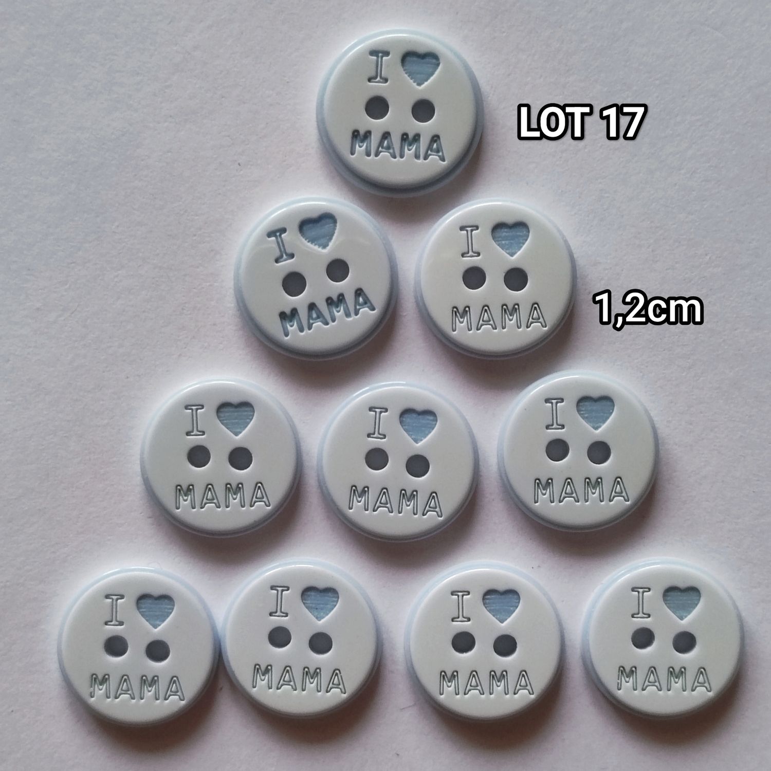 10 boutons "j'aime maman" 12mm en résine LOT 17