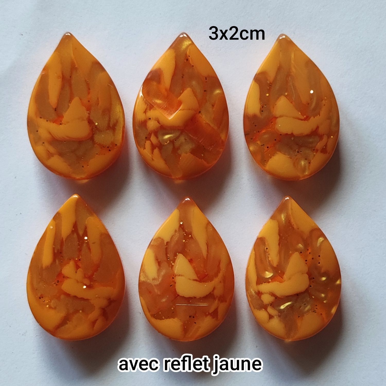 6 boutons feuille en résine 3x2cm LOT 18 / choisissez vos couleurs