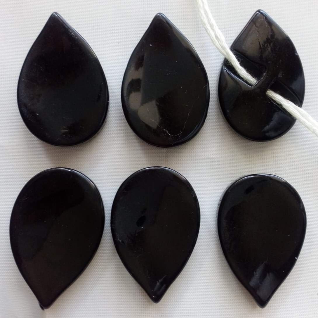 6 boutons feuille en résine 3x2cm LOT 18 / choisissez vos couleurs