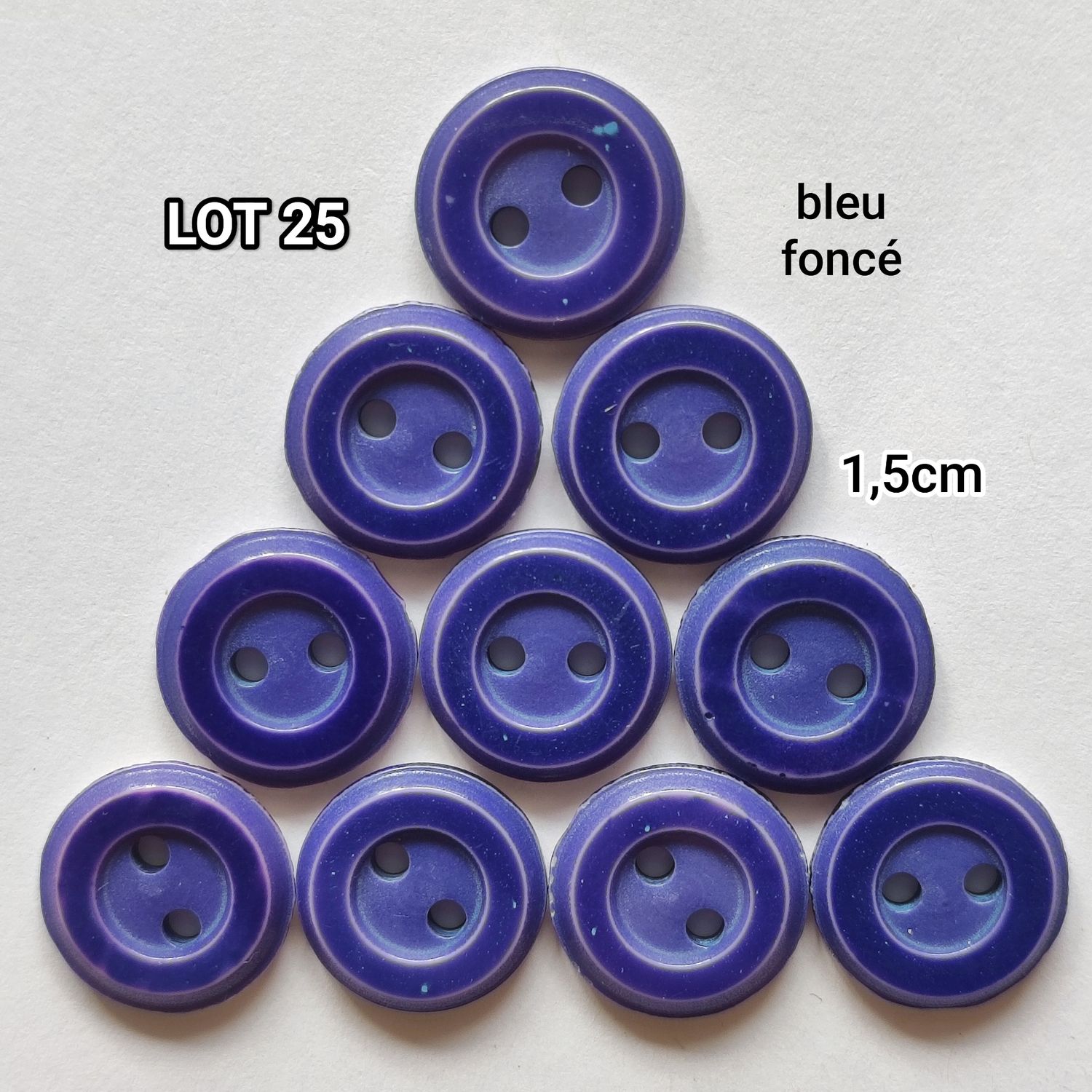 10 boutons 13mm acrylique bleu foncé LOT 25