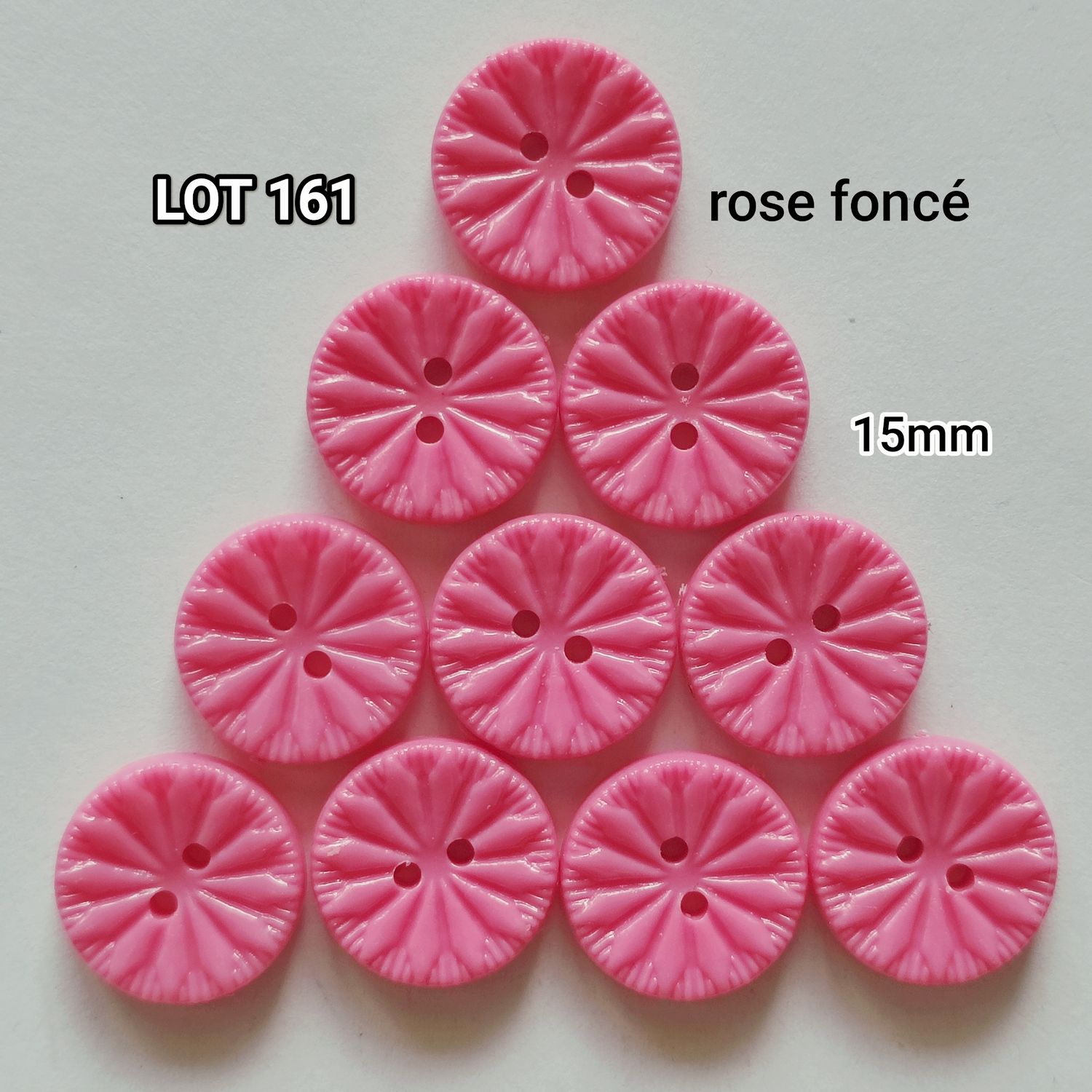 10 boutons rose foncé 1,5cm LOT 161