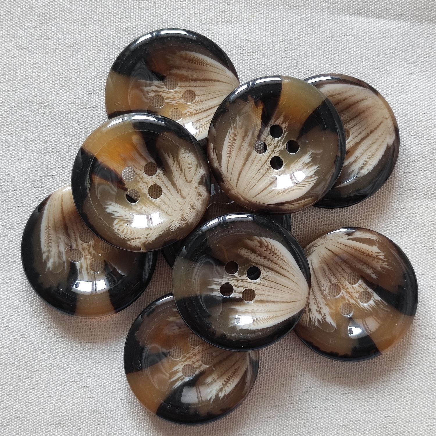 10 grands boutons résine 3 cm