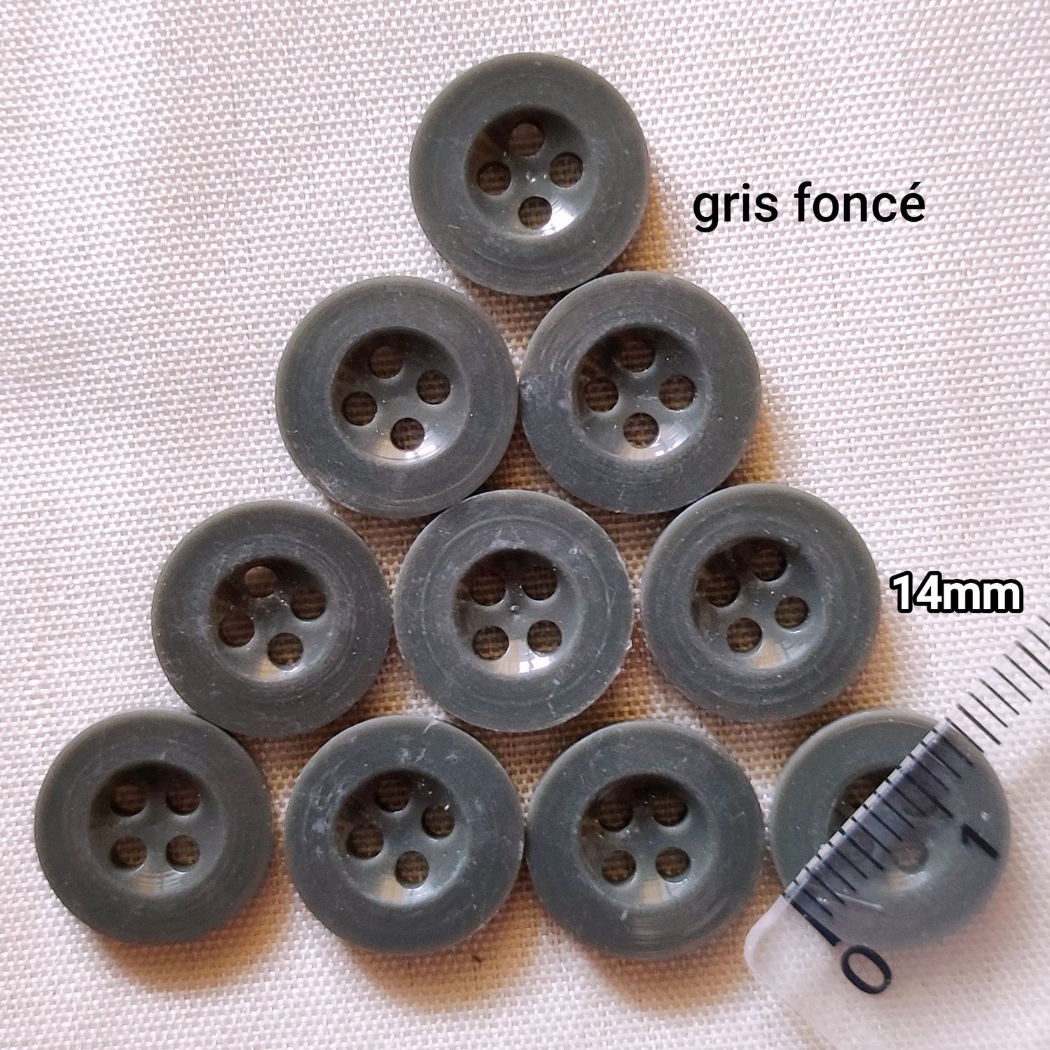 10 bouton gris foncé acrylique 14mm LOT 48