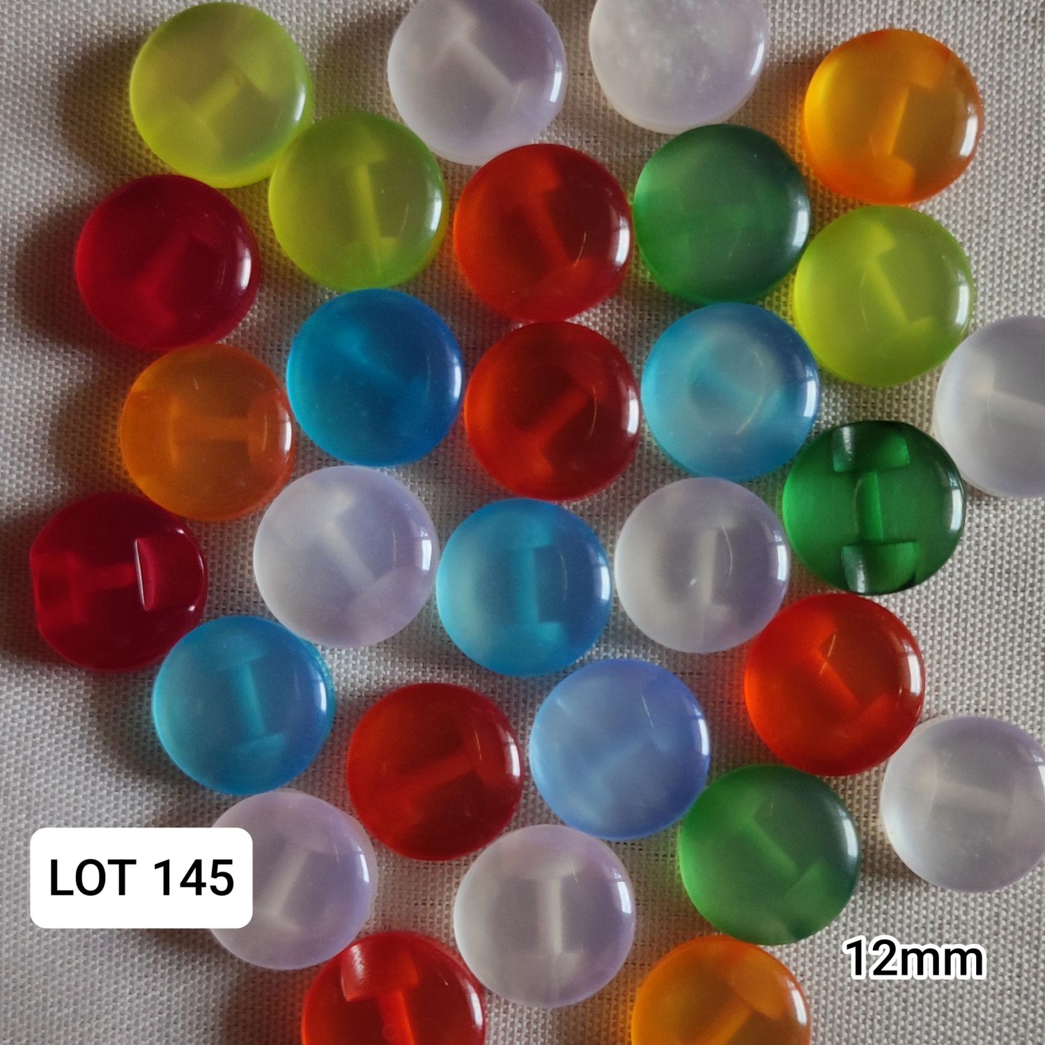 10 boutons fantaisie rond LOT 145