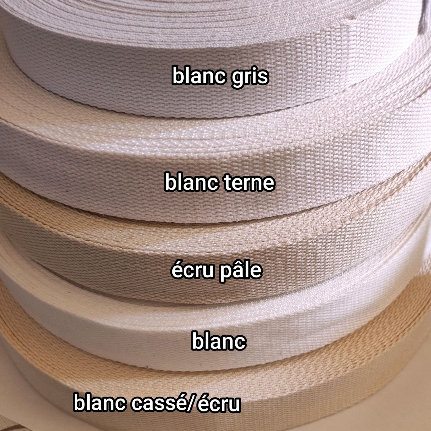 Rouleau 40m sangle coton 32mm ép 1,5mm / choisissez vos couleurs Rouleau 40m sangle coton 32mm ép 1,5mm / choisissez vos couleurs