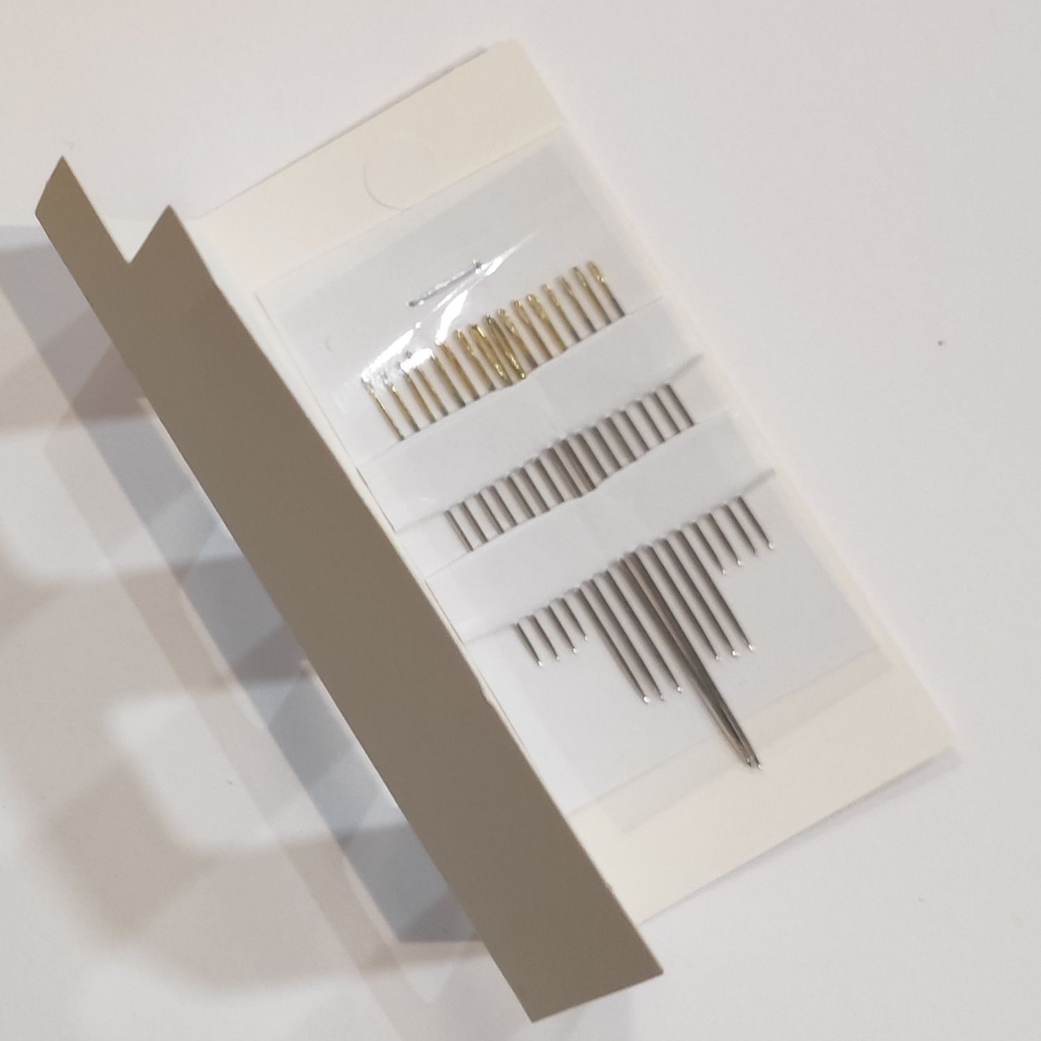 16 aiguilles de couture