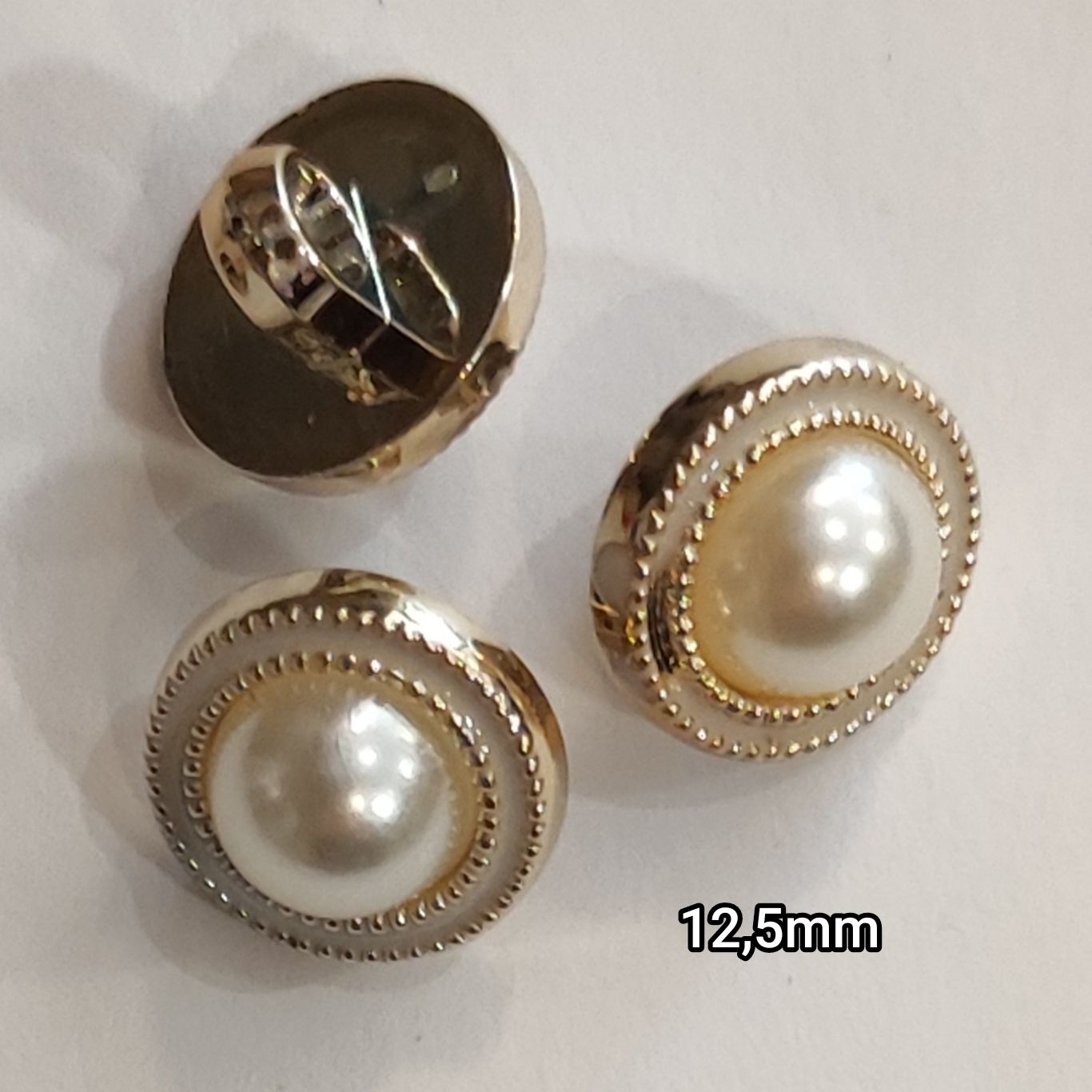 Bouton tige avec perles 12.5mm