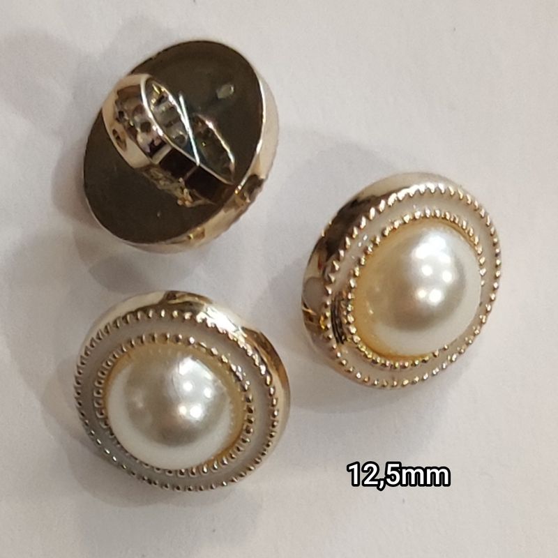 Bouton doré avec contour blanc et perles 12,5mm