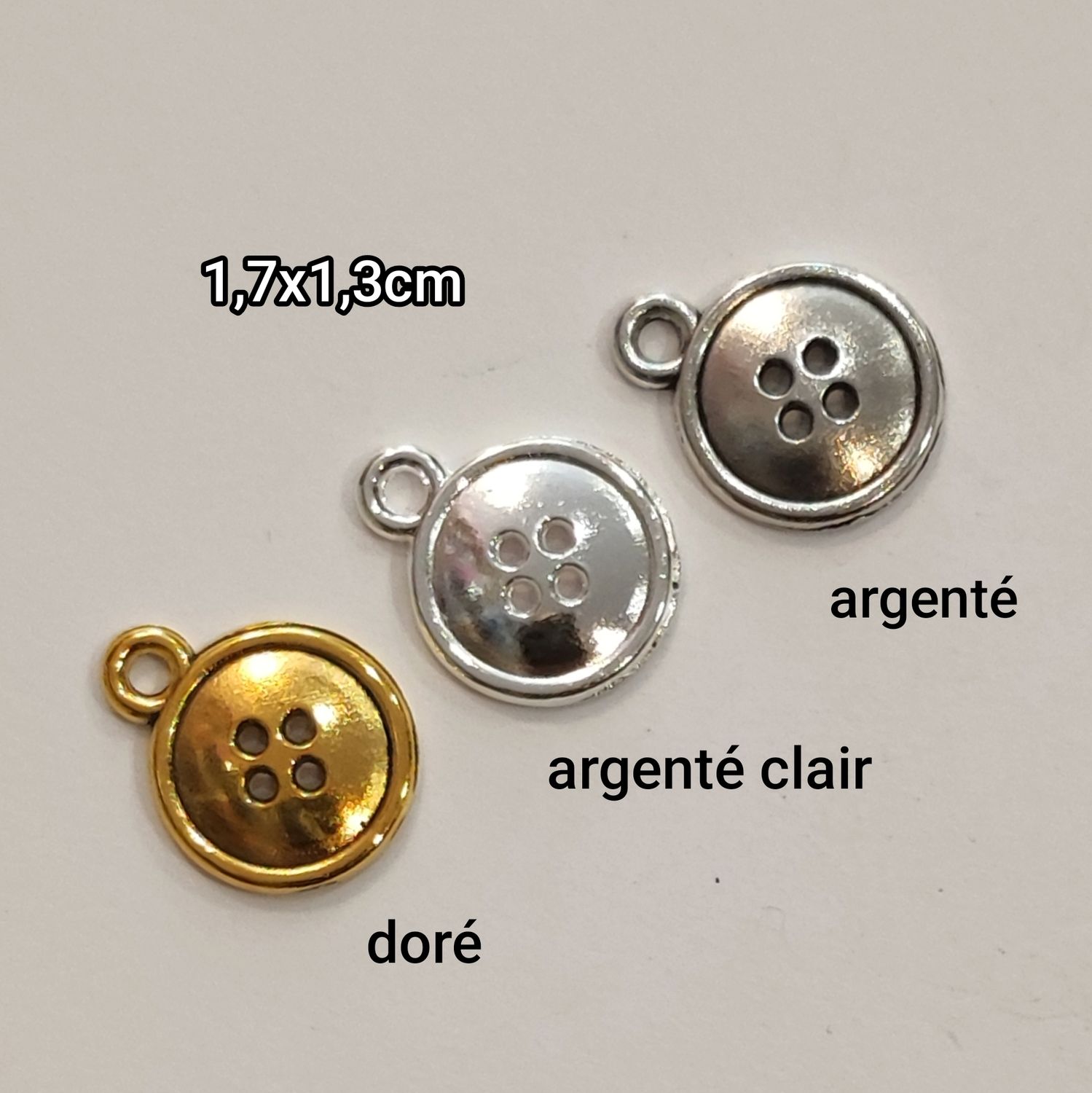 Pendentif petit bouton (choisissez vos couleurs)
