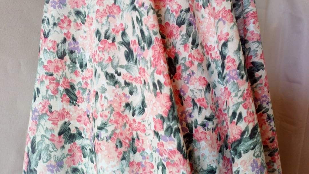 Tissus fleuri 100% coton biologique rose