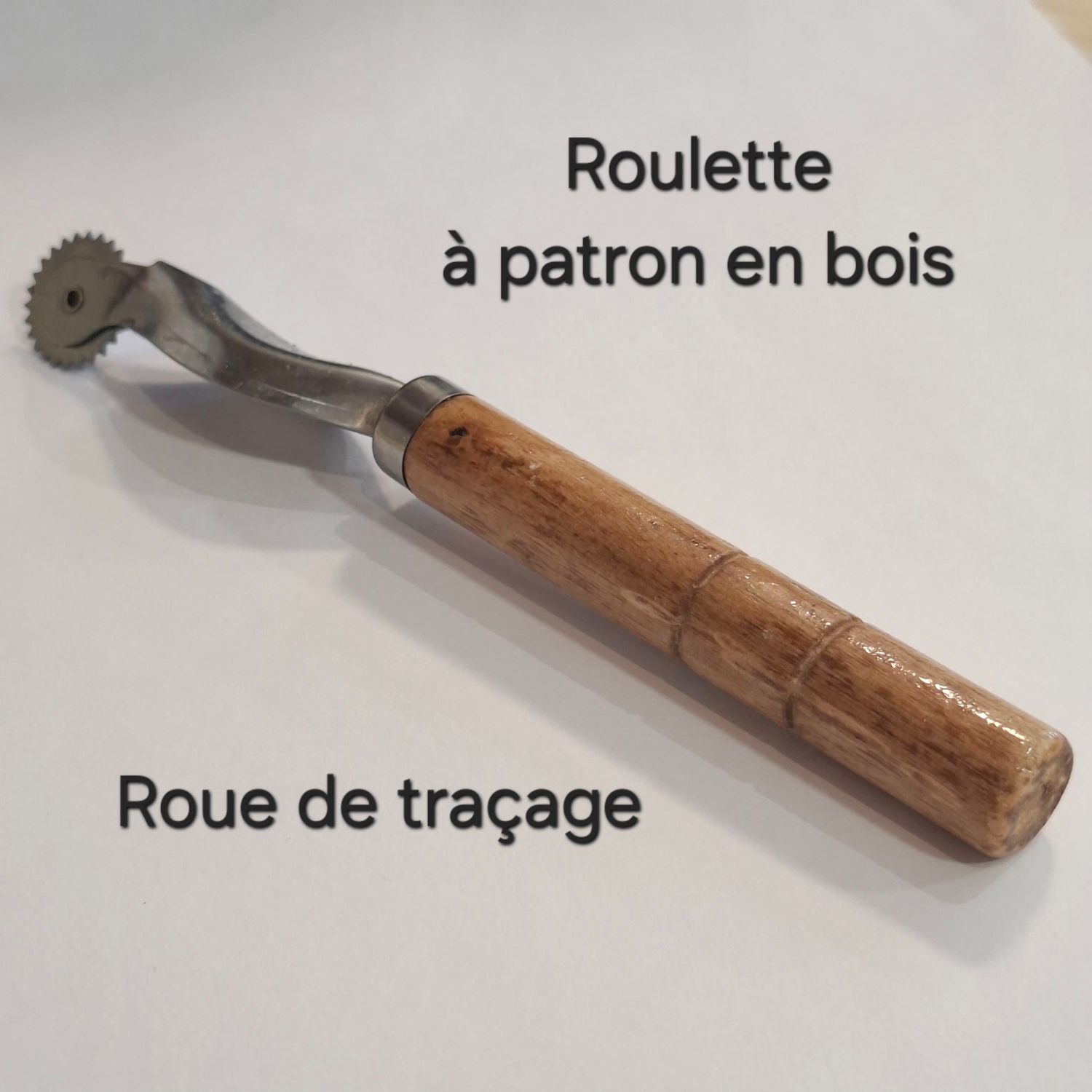 Roulette à patron en bois