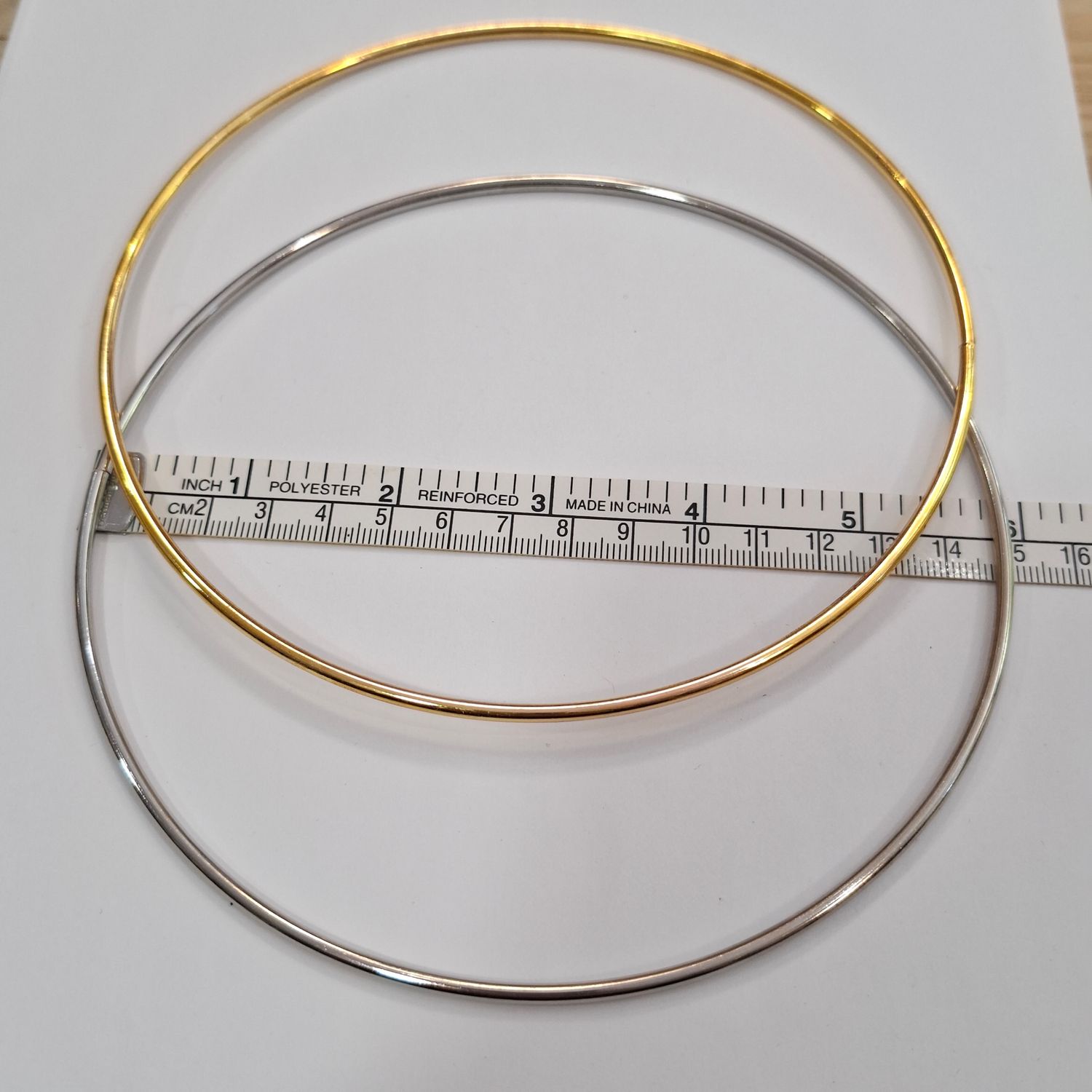 Anneau circulaire 15 cm doré et argenté