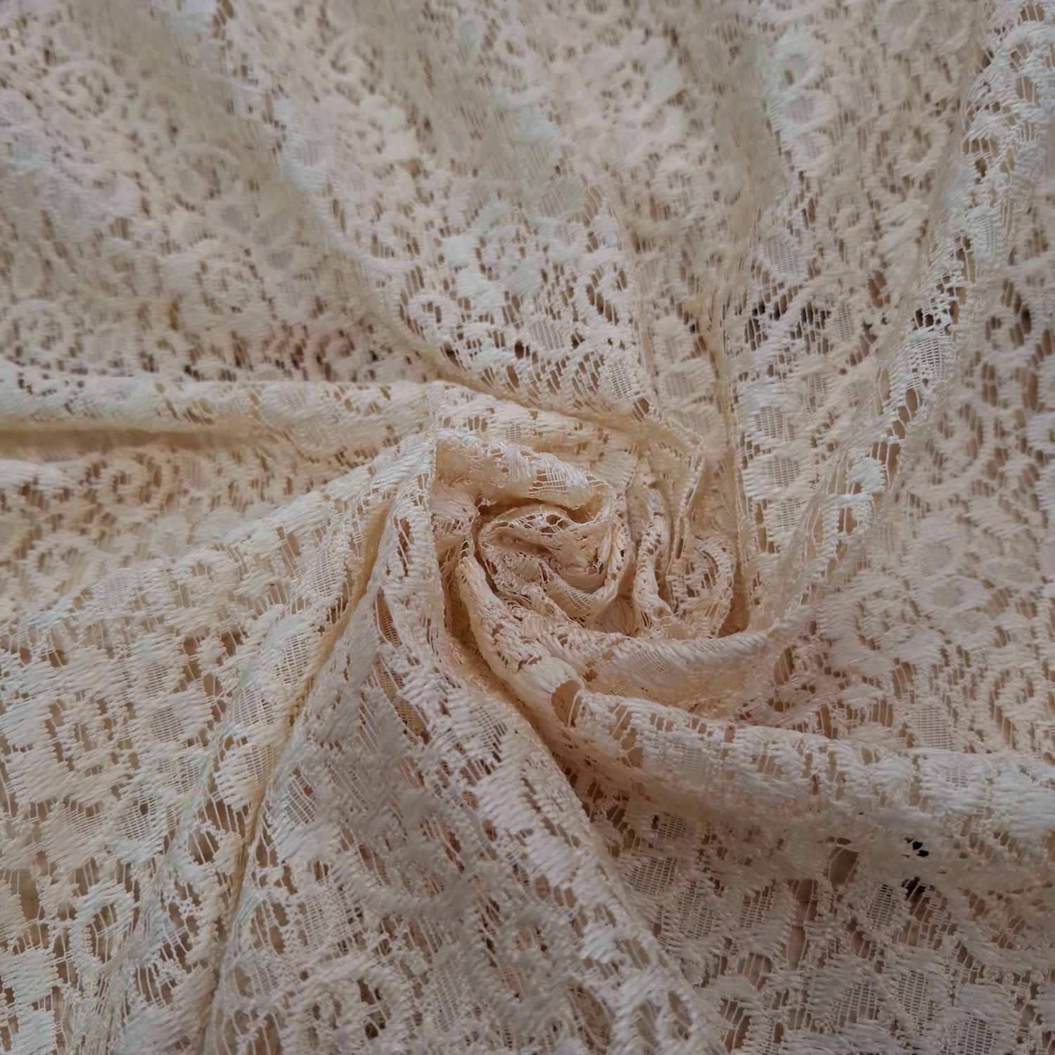 Dentelle beige non extensible au mètre