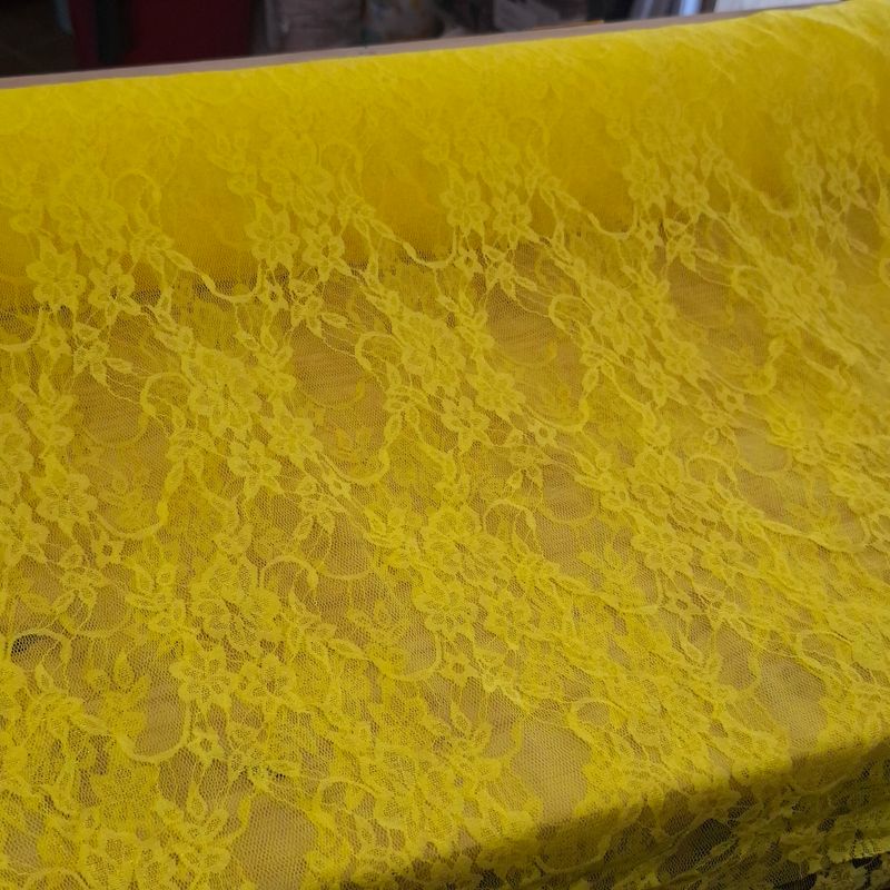 Dentelle jaune extensible 154cm au mètre