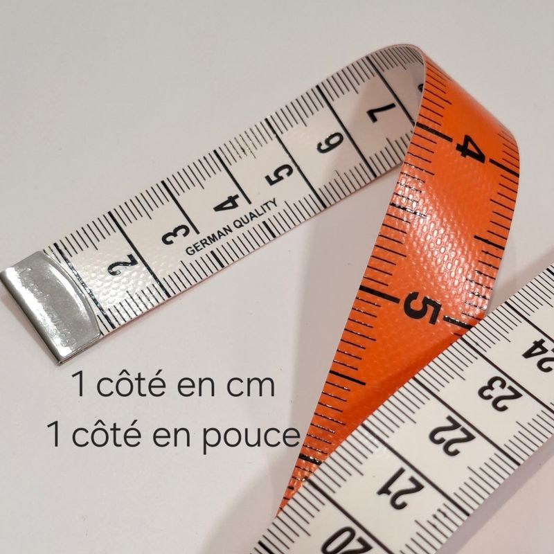 Mètre ruban renforcé en cm et en pouce Mètre ruban renforcé en cm et en pouce