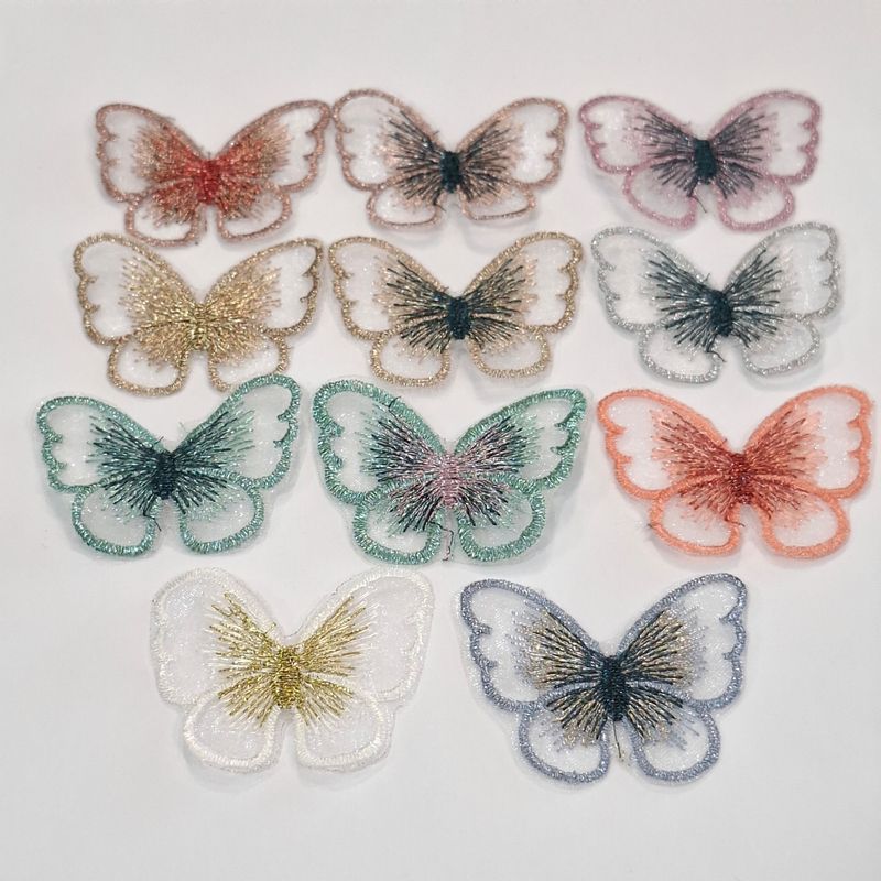 Papillon brodé en organza (choisissez vos couleurs)