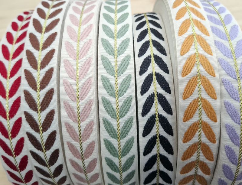 Ruban 25mm écru/doré avec feuilles (7couleurs)