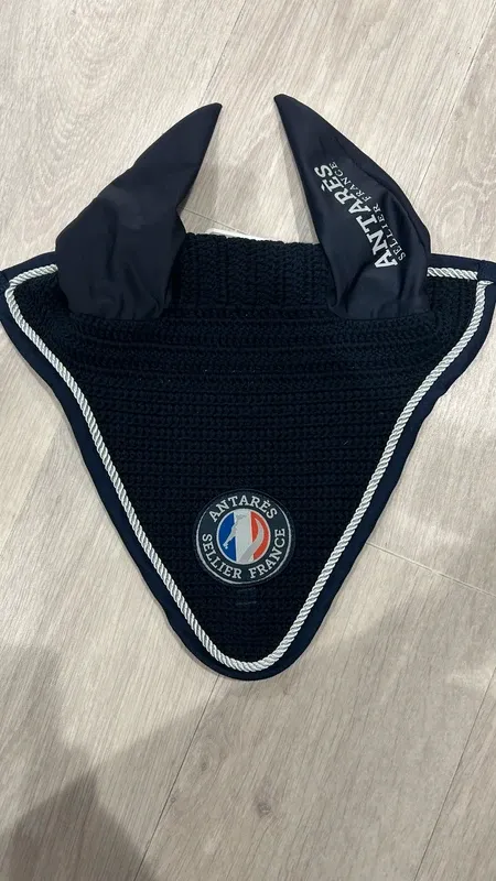 Antarès - Bonnet