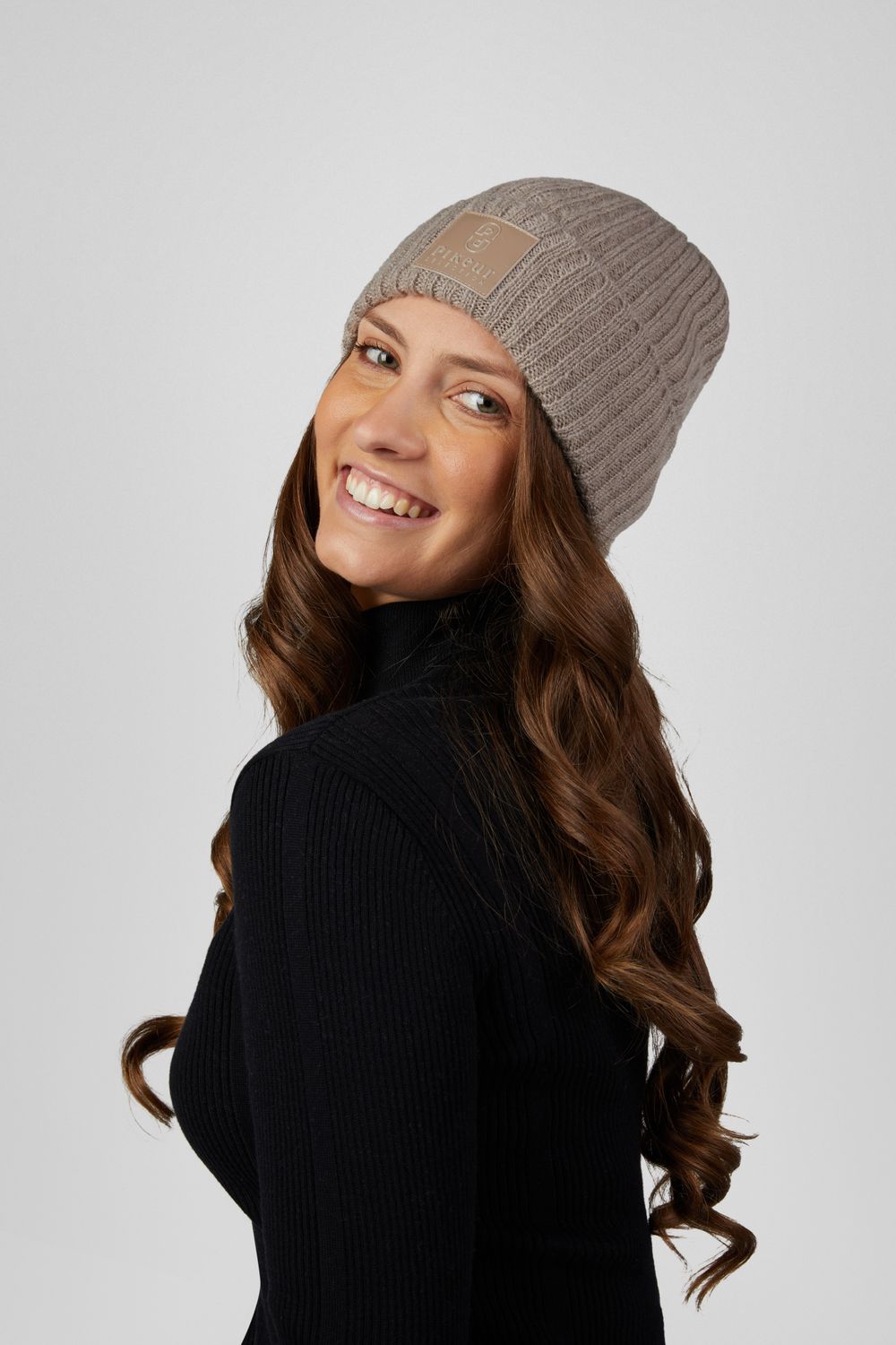 Bonnet Beige Mohair Hiver 2026 Bonnet Beige Mohair Hiver 2026