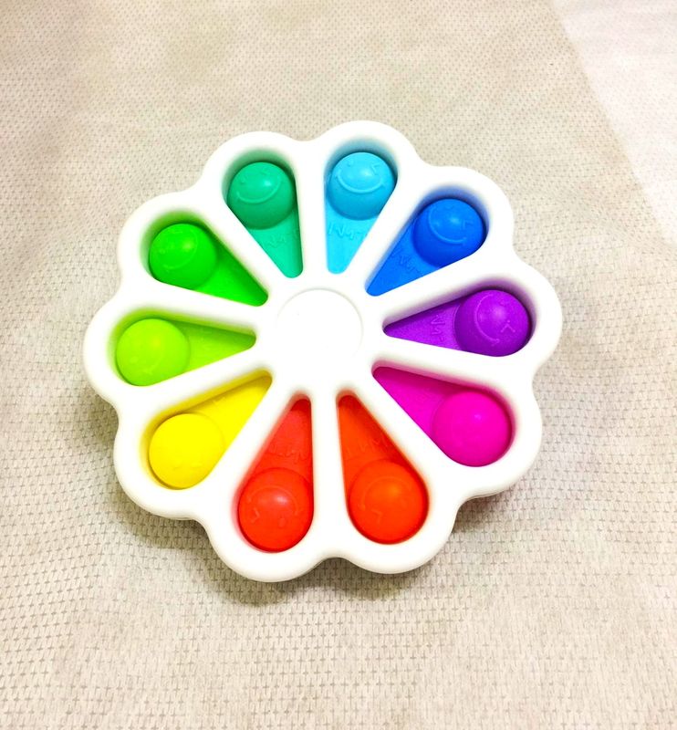 Fidget Toy 1 (IPCF101)- استعارة فقط لأعضاء نادى اى بى ويف للعلوم و التكنولوجيا 6months-3years