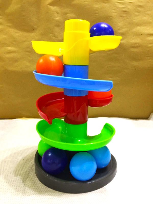 Rolling Balls (IPCR121)- استعارة فقط لأعضاء نادى اى بى ويف للعلوم و التكنولوجيا (2-4years)