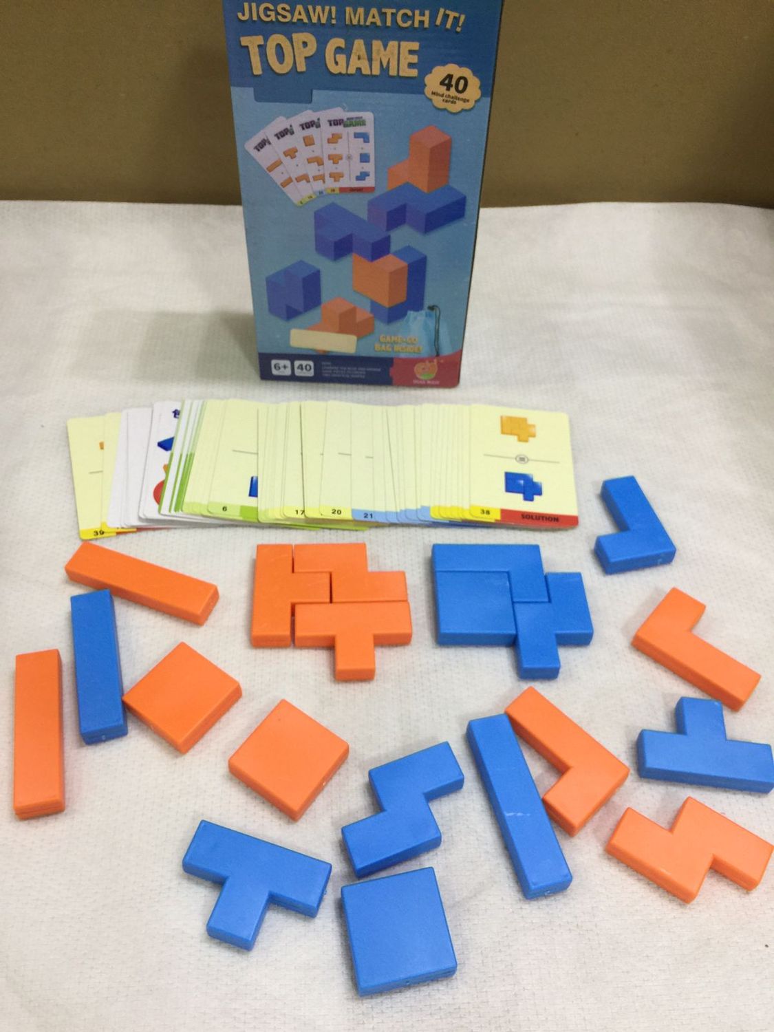 Block Puzzles (IPCP155) + باس ويف استعارة فقط لأعضاء نادى اى بى ويف للعلوم و التكنولوجيا (6-15years)