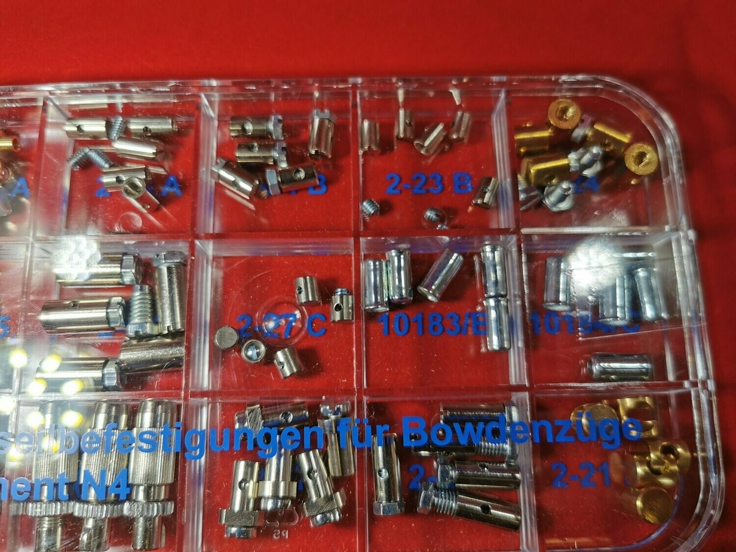 Grosses-Schraubnippel-und-Hülsen-Sortiment-Set-N4   73 Tlg.