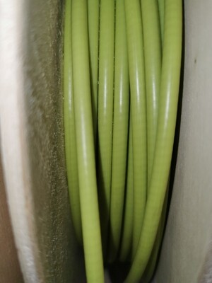Bowdenzug Spirale 2,5mm innen 5,3mm außen Hell Grün mit innenrohr