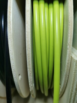 Bowdenzug Spirale 3,2mm innen 7,0mm außen Hell Grün mit innenrohr