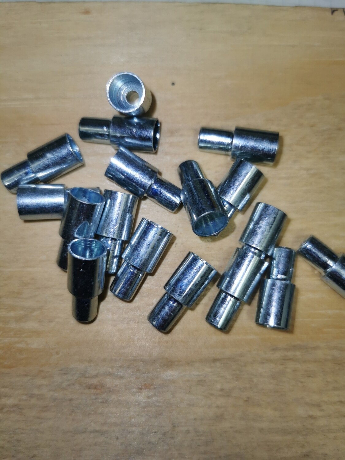 Endhülse Reduzierung 7,0mm innen auf 6,0mm außen Verzinkt