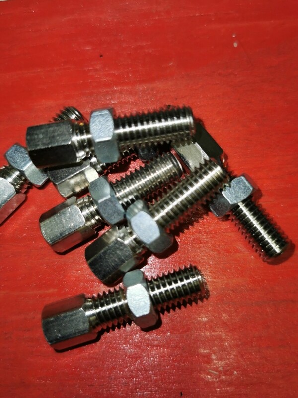 Stellschraube M8x25