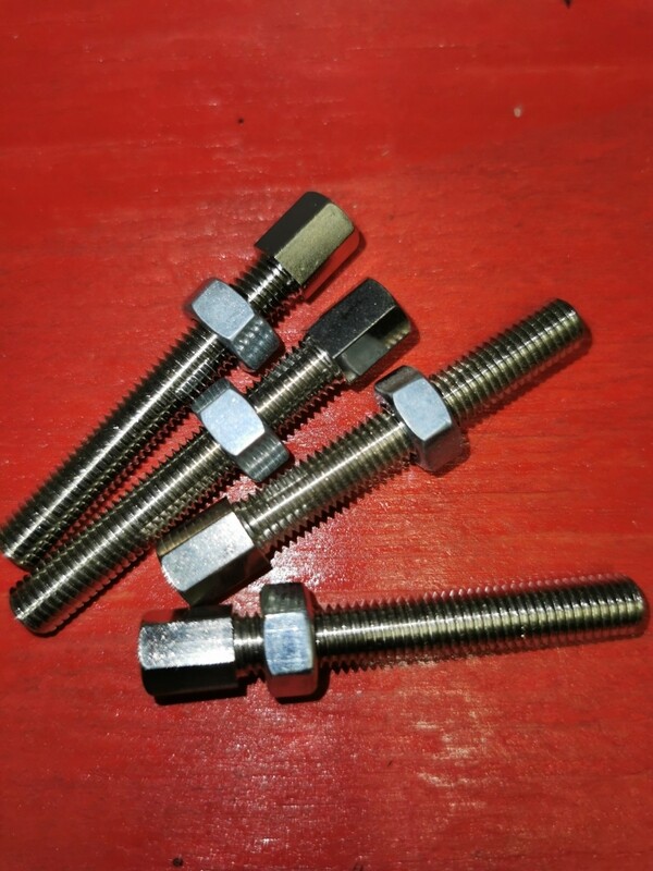 Stellschraube M7x45